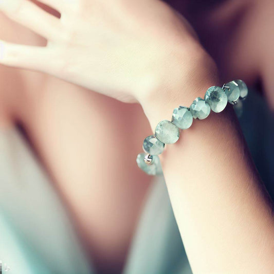 5 Ways an Aquamarine Bracelet Can Benefit You