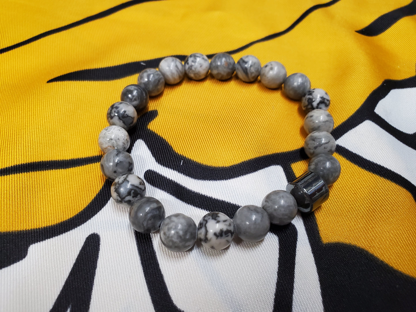 Light Grey Stone Bracelet with Hematite